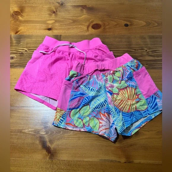 4/$12 Tek Gear Pink and Floral Print Shorts - Picture 1 of 3